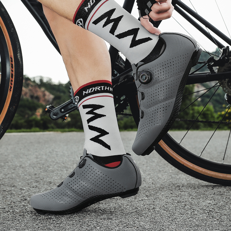 Rennrad Schuhe Männer Grau T88 – Road Bike Cleats Bewertung und Preis