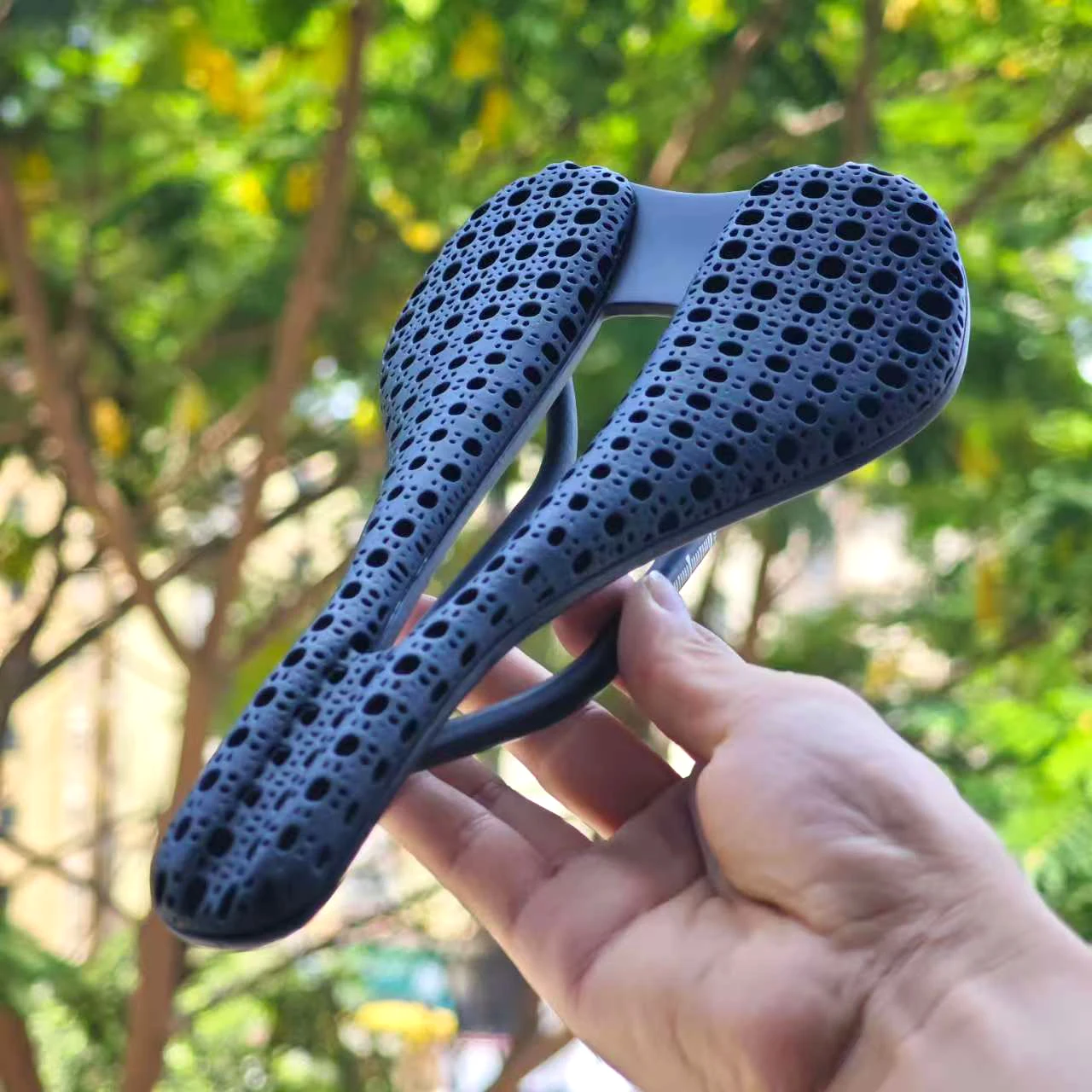 GOLDIX 3D Druck Carbon Sattel  – Carbon Fiber Saddle Bewertung und Preis